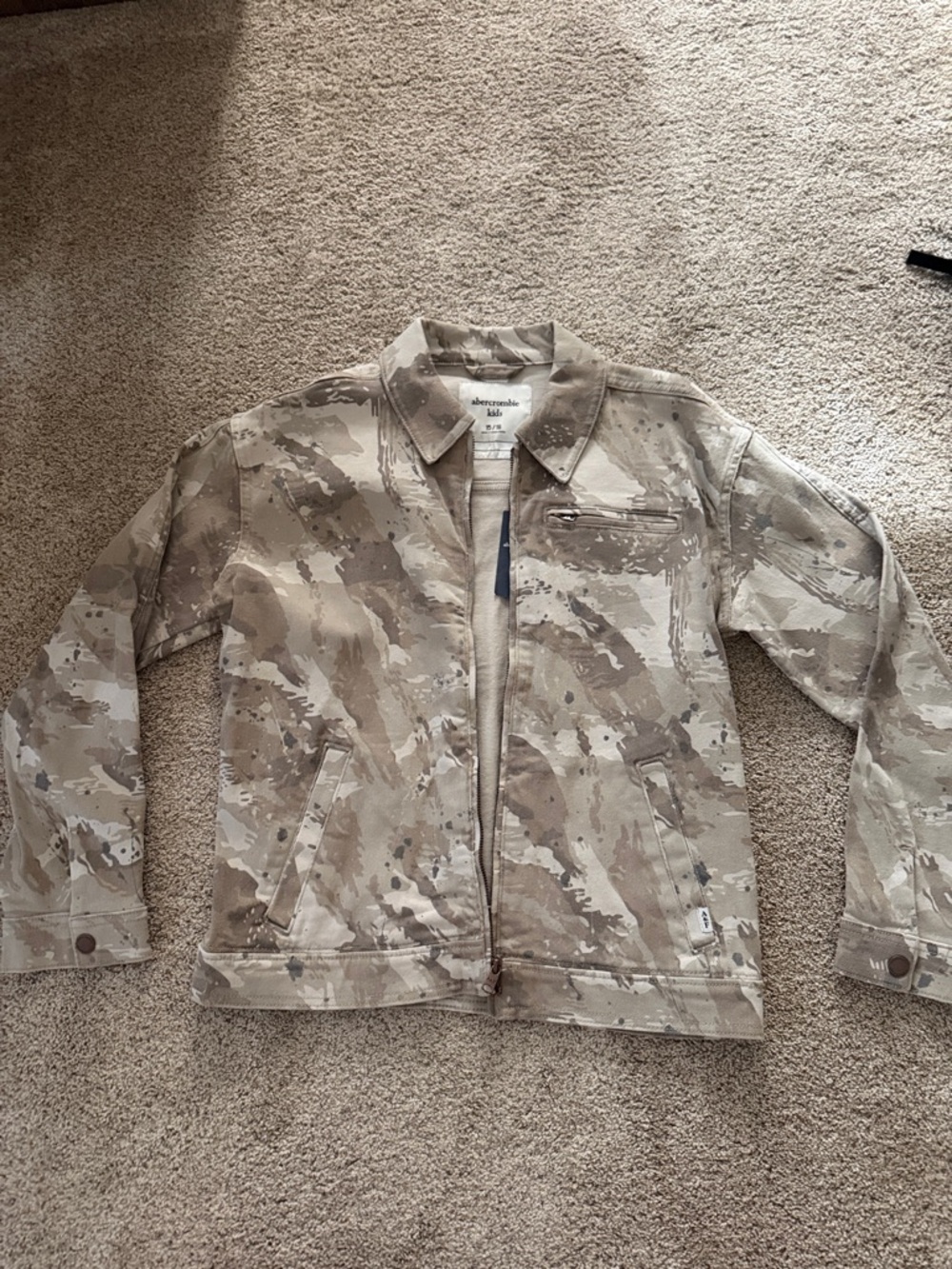 NWT Kids Abercrombie & Fitch Neutral Camo Zip-Up Jacket